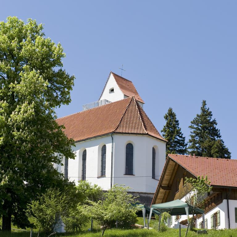 Panoramagasthof Auf Dem Auerberg Hotel Bernbeuren Exterior photo