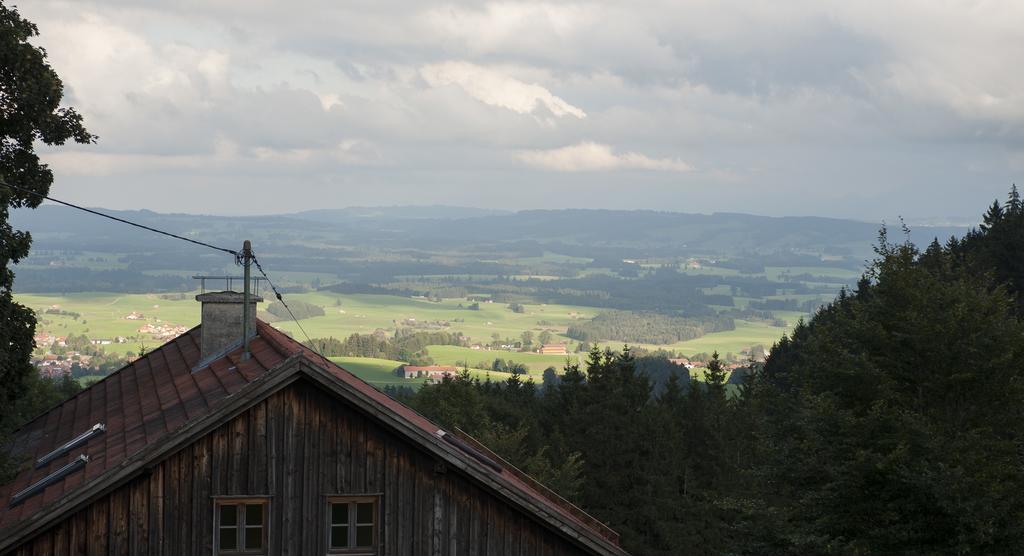 Panoramagasthof Auf Dem Auerberg Bernbeuren Exterior photo
