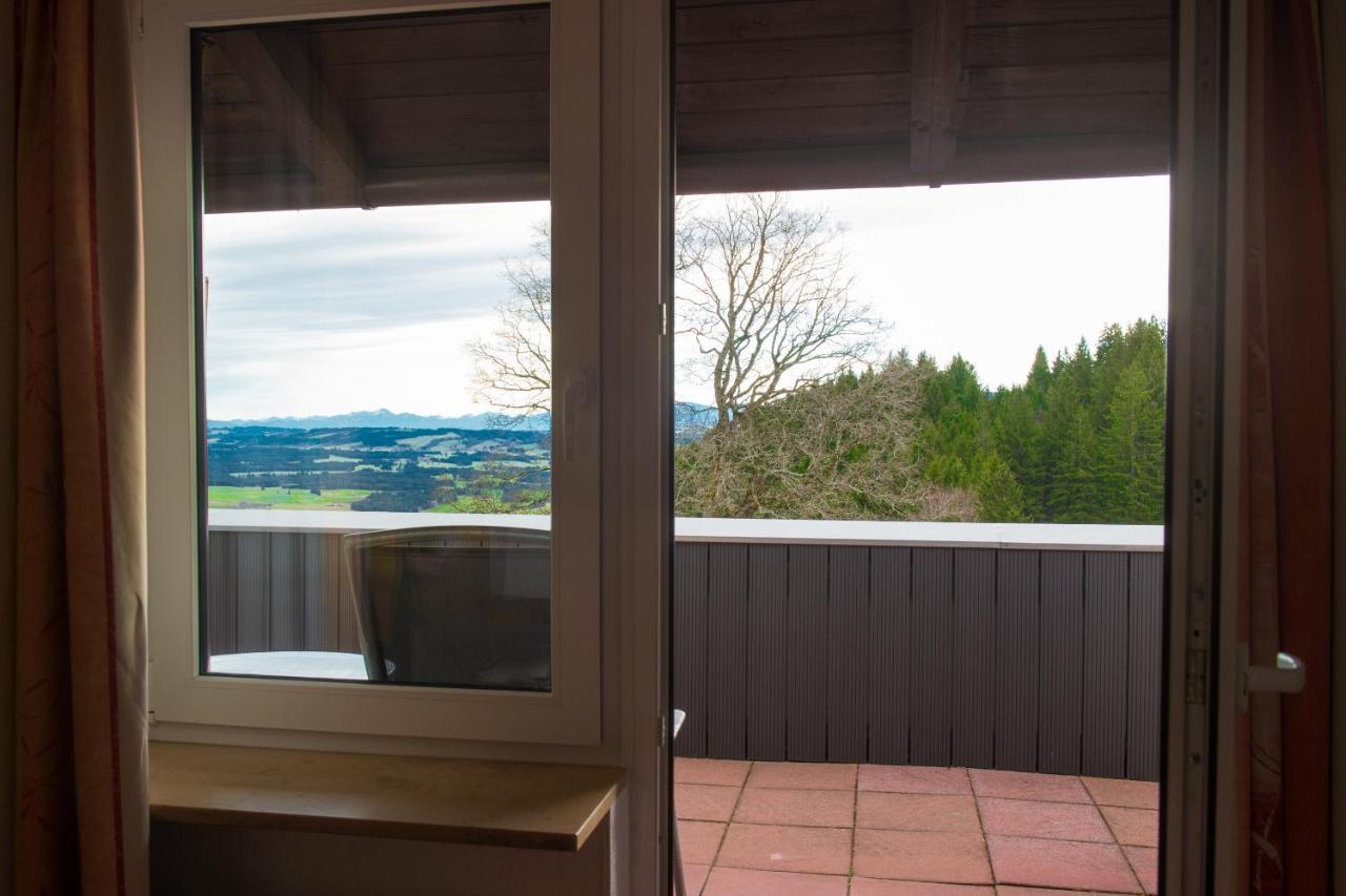 Panoramagasthof Auf Dem Auerberg Hotel Bernbeuren Exterior photo